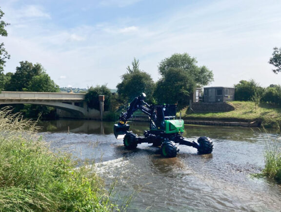 Improving gauging station functionality